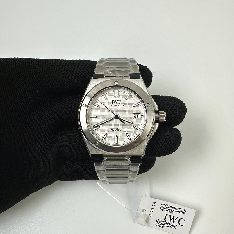 국내배송!! V7공장 IWC 인제니어 실버다이얼 브레이슬릿 (고유번호 0in40)